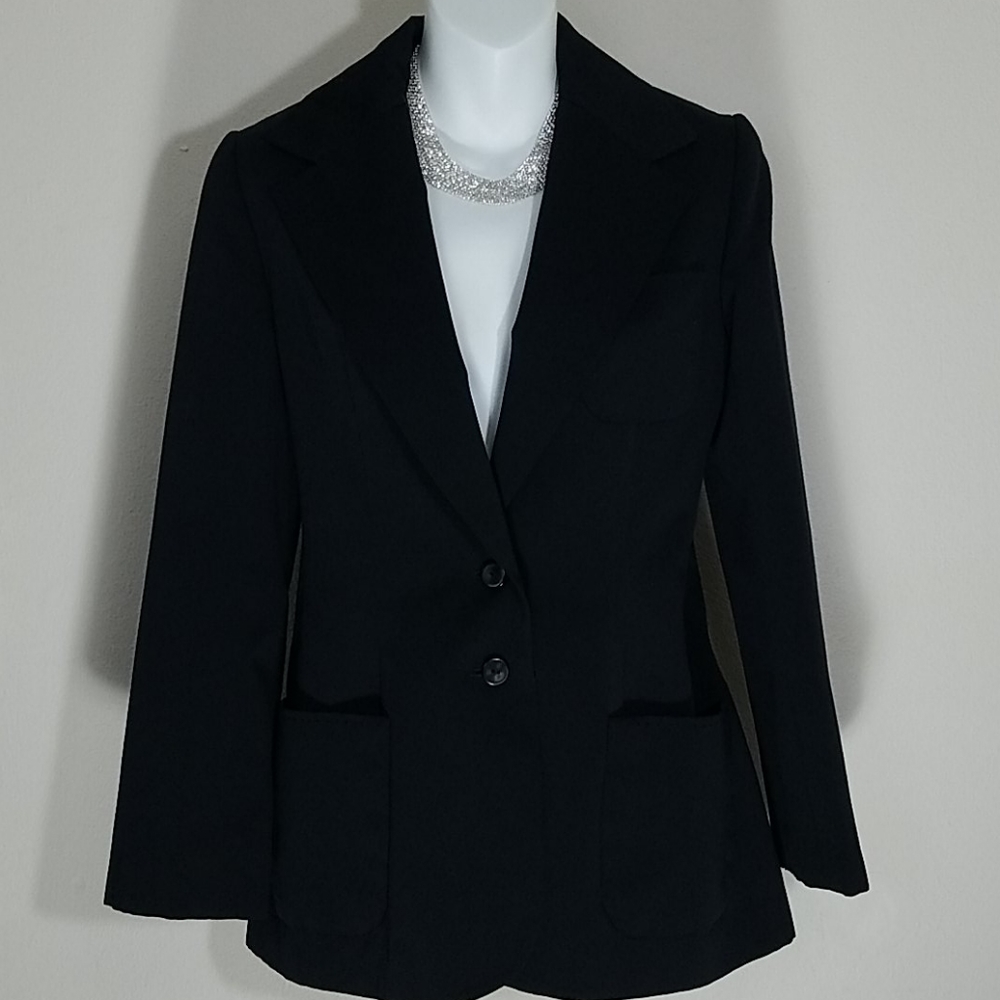 Blazer jacket black vintage 2 button 3 pocket